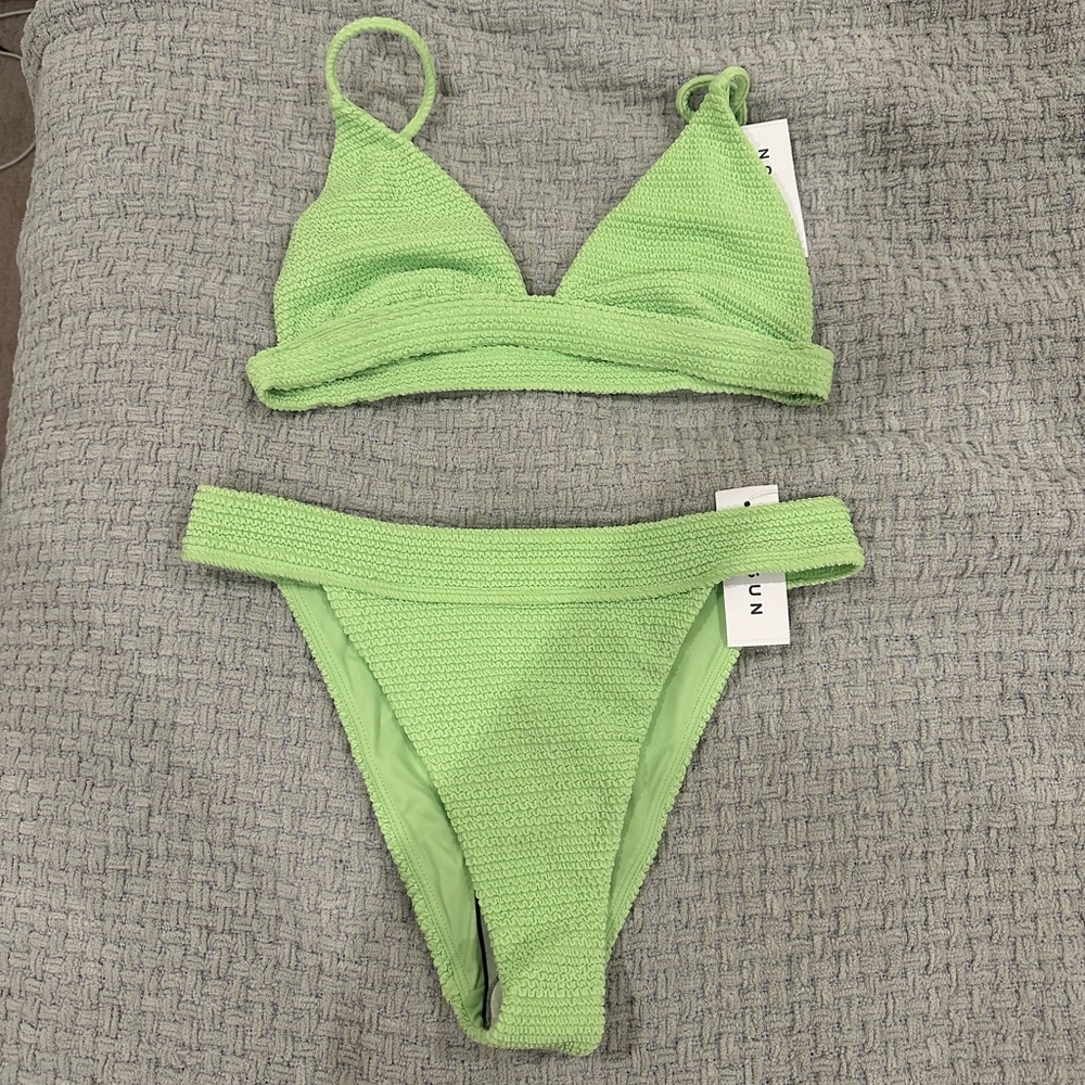 Pacsun small bottom and top Penelope bikini brand new with tags
